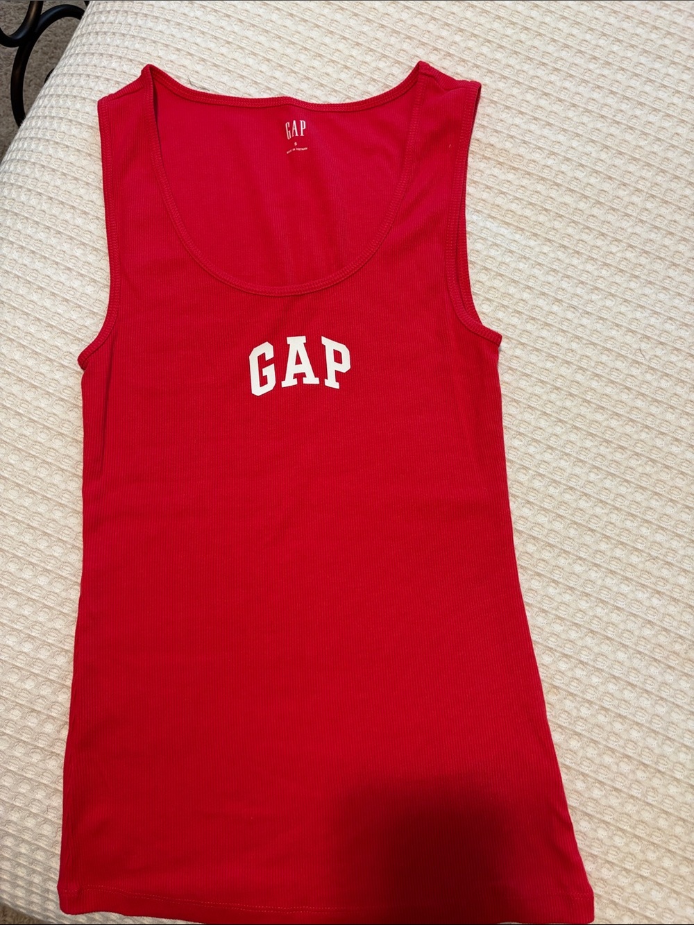 GAP Bright Red Ribbed Scoop Tank Top